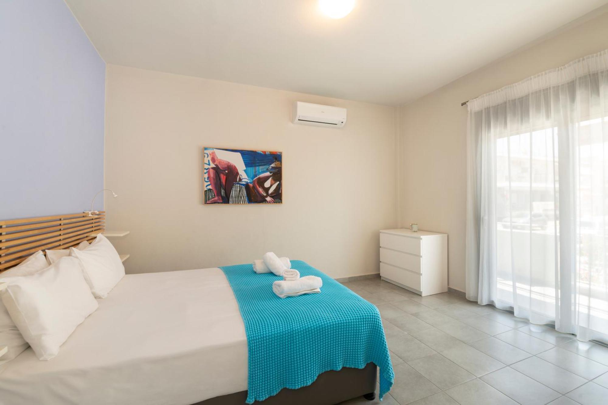 Ammos Seafront Family Apartments Неа Плагия Екстериор снимка