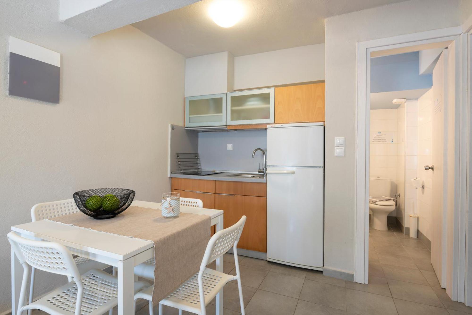 Ammos Seafront Family Apartments Неа Плагия Екстериор снимка