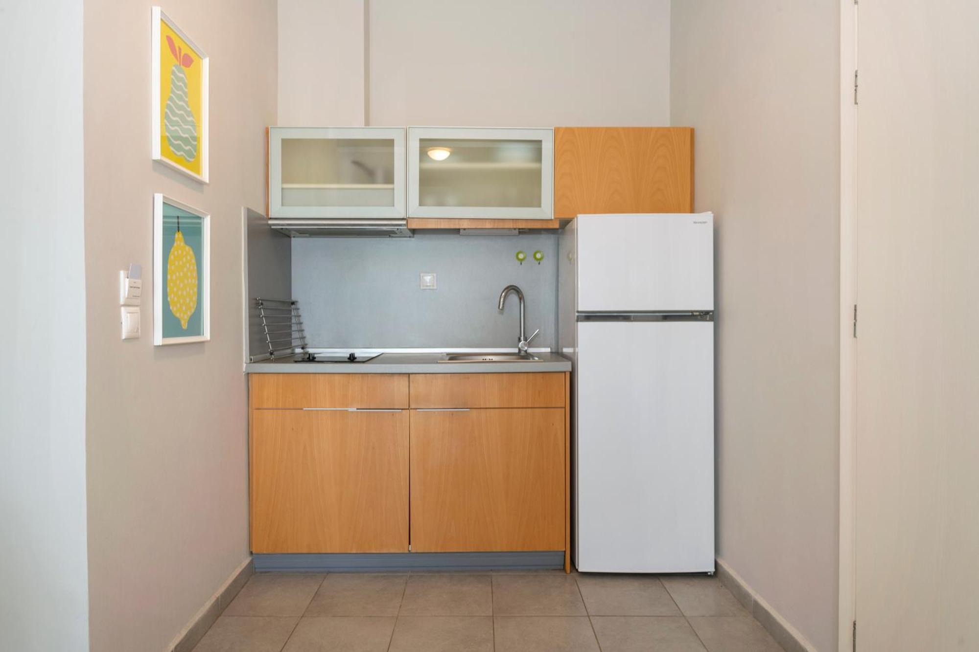 Ammos Seafront Family Apartments Неа Плагия Екстериор снимка